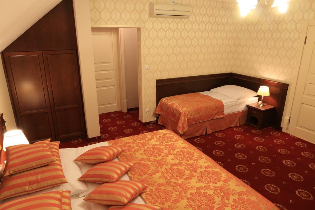 Hotel Kopernik Цехоцинек Стая снимка