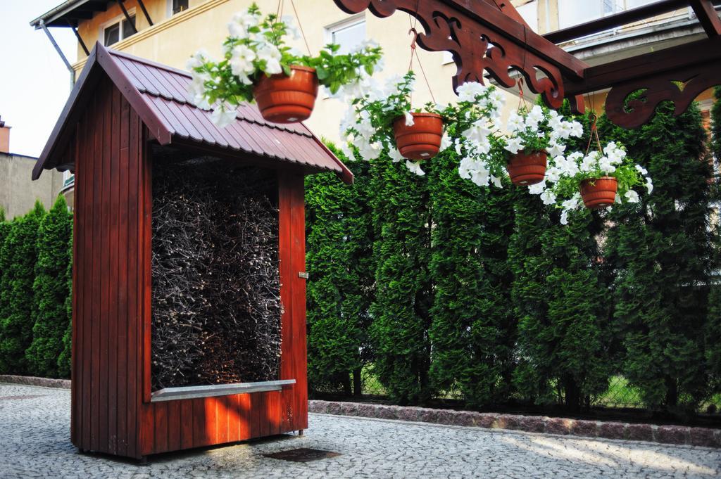 Hotel Kopernik Цехоцинек Екстериор снимка