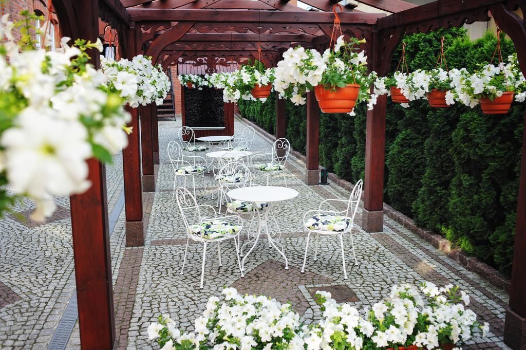 Hotel Kopernik Цехоцинек Екстериор снимка