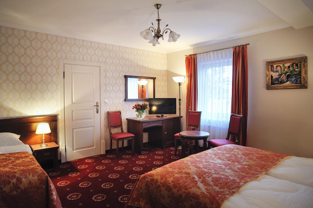 Hotel Kopernik Цехоцинек Стая снимка