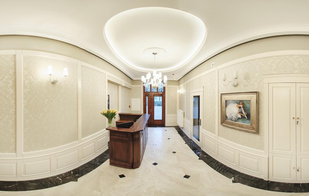 Hotel Kopernik Цехоцинек Екстериор снимка