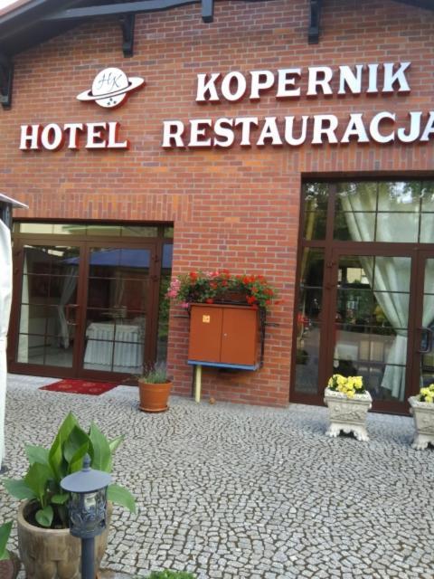 Hotel Kopernik Цехоцинек Екстериор снимка